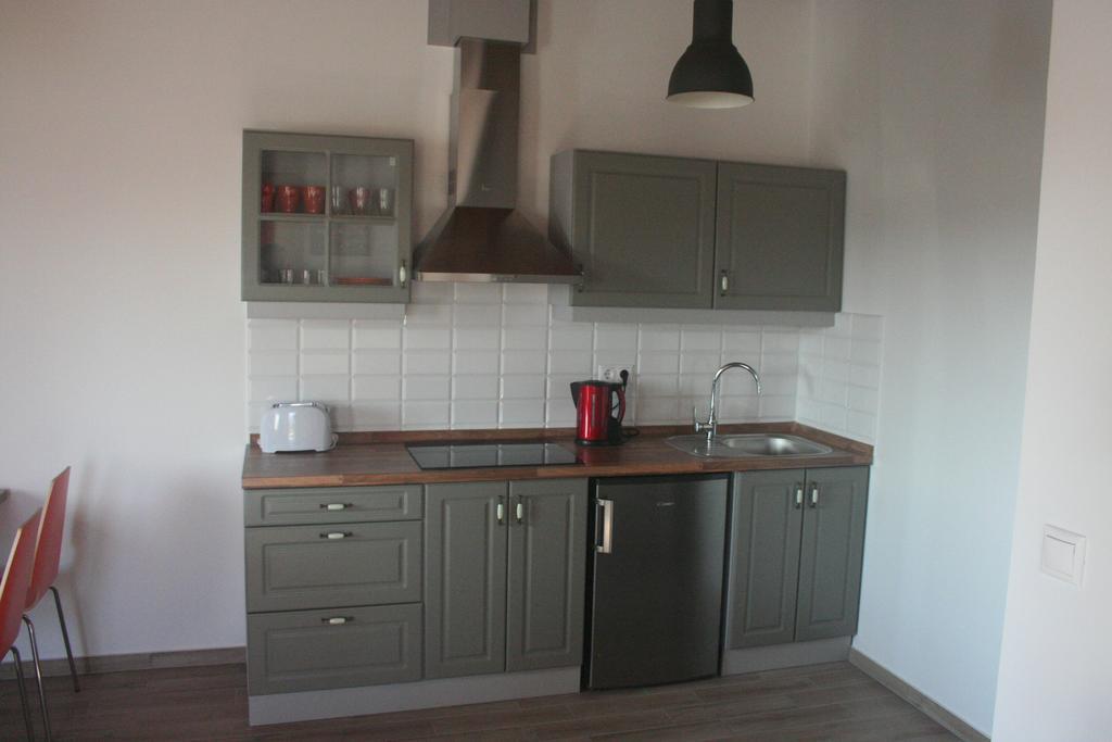Malomko Apartman Zsira Exterior foto