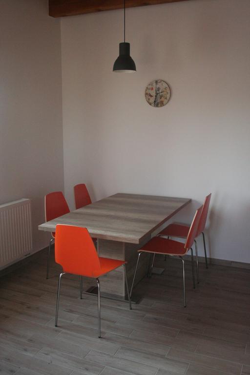 Malomko Apartman Zsira Exterior foto